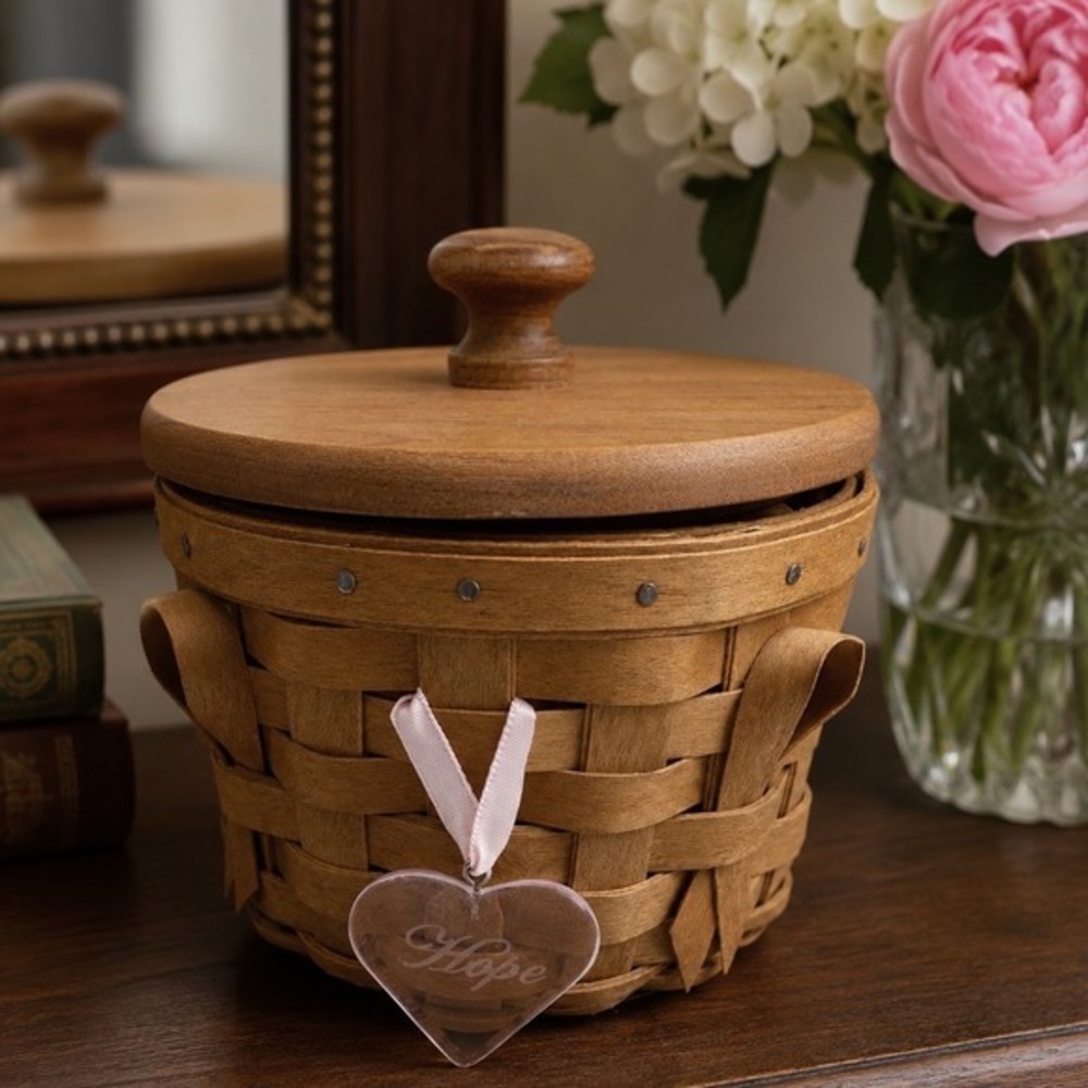 Longaberger‎ 2006 Horizon of Hope Basket Wood Lid Liner Heart Charm Vintage 18